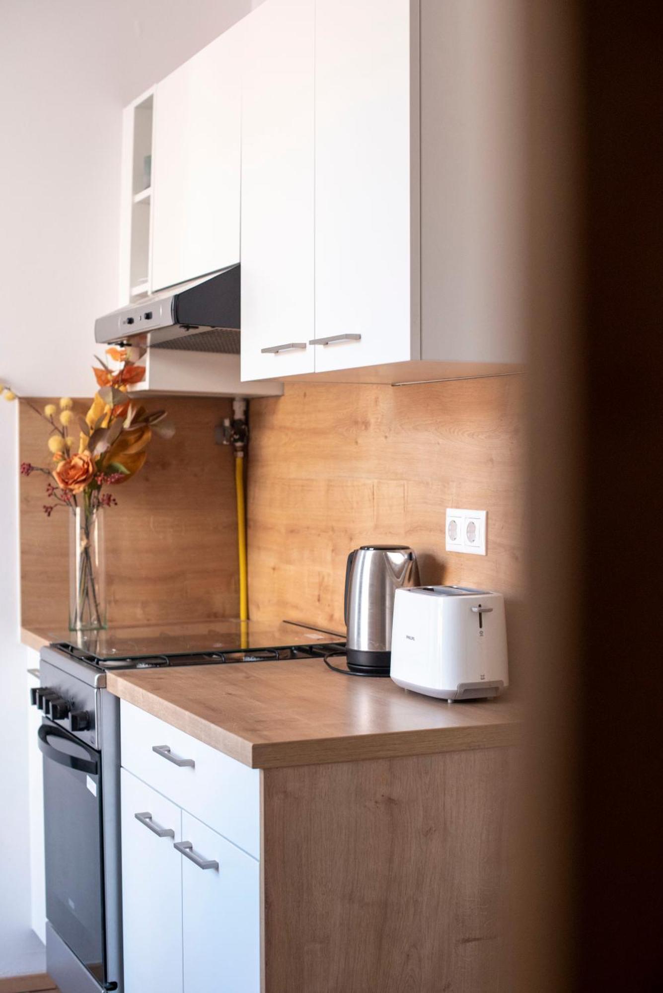 Varfal-Lak Apartman شوبرون المظهر الخارجي الصورة